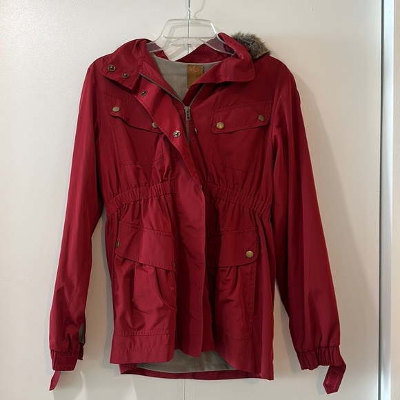 Ali Ro Jackets & Blazers - Ali Ro Red Parka Fur Hooded Jacket